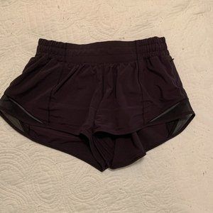 NWOT Lululemon Shorts Size 4